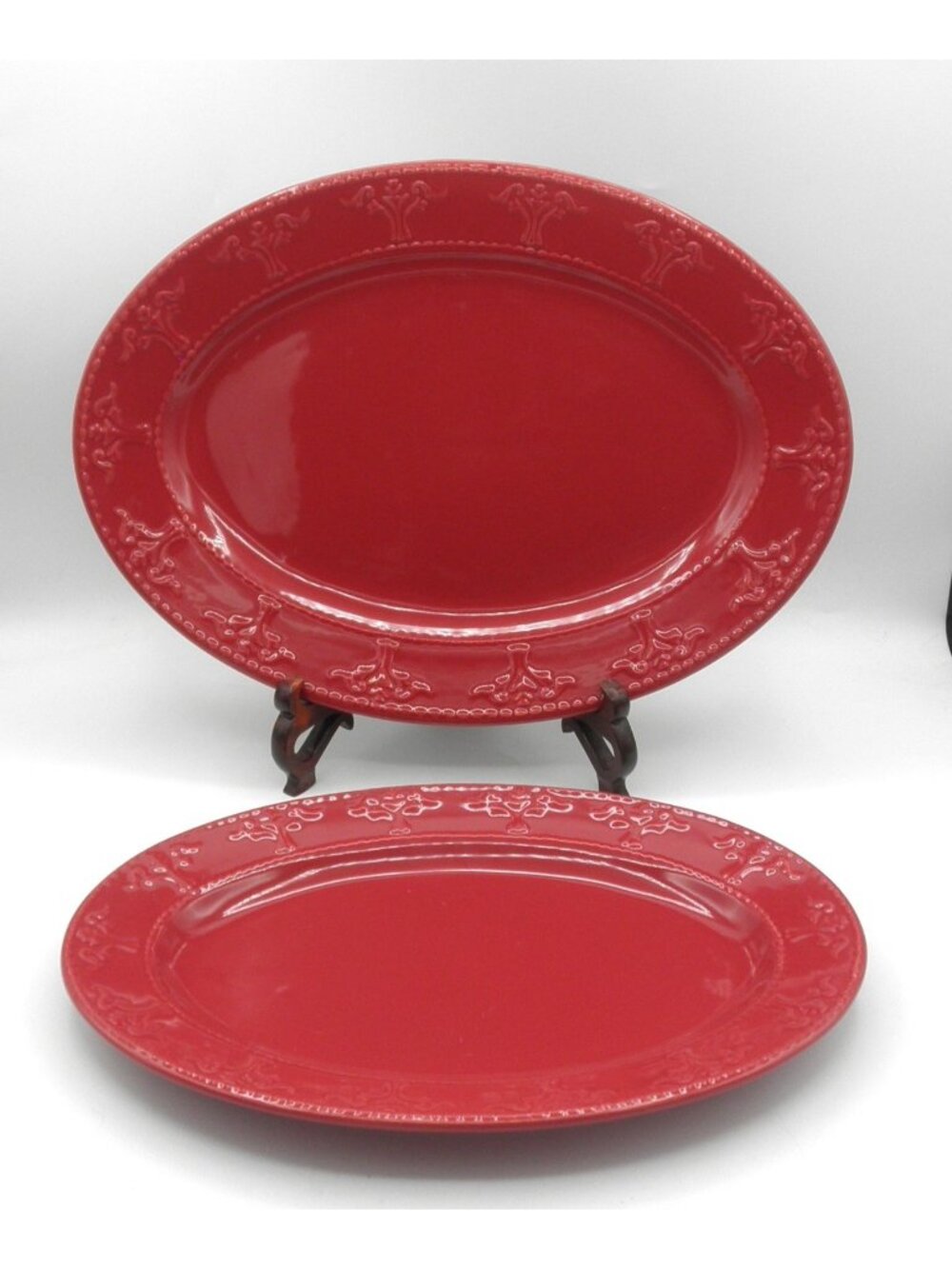 Athena Red by JC Penney Oblong Serving Trays set of 2 Pattern Code: JCPATHR